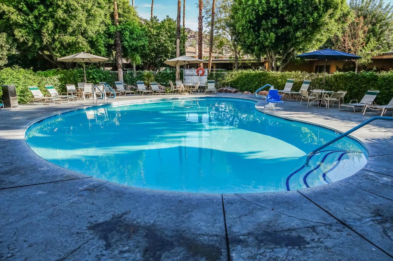 Palm Springs Tennis Club Luaran gambar